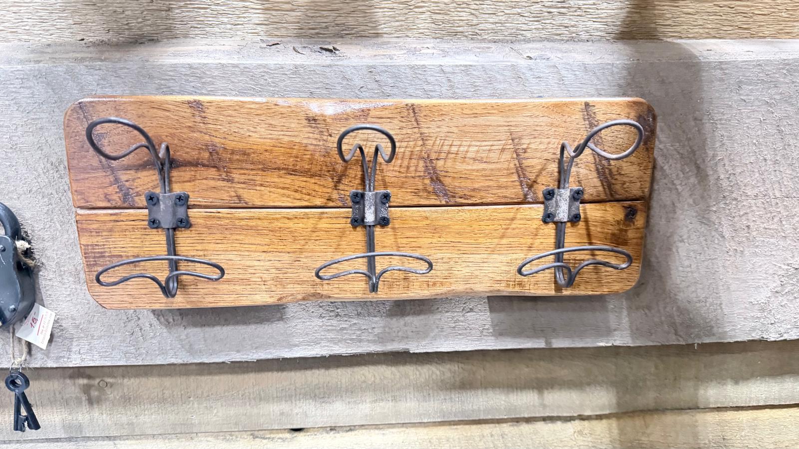 Rustic Solid Oak Wall Rack with 3 Vintage Metal Hooks – Handmade Farmhouse Decor for Home or Business
